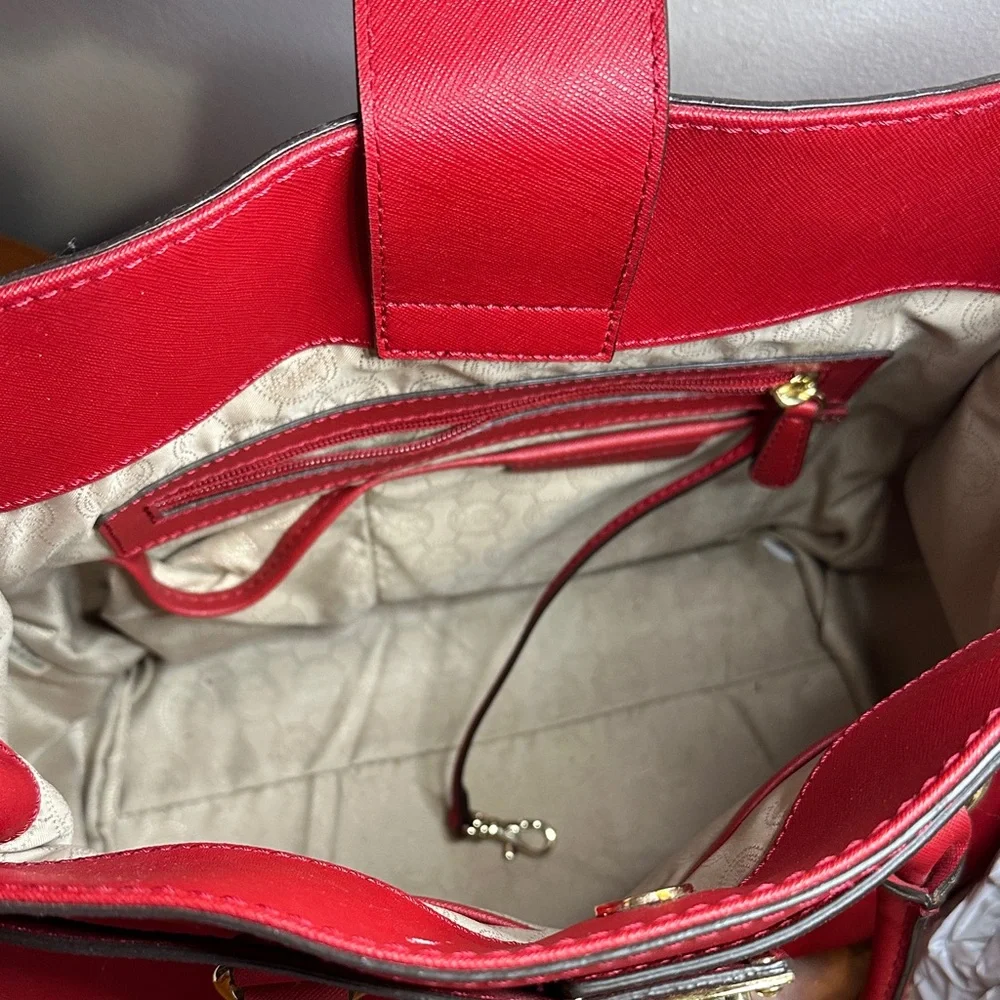 Michael Kors Red Satchel with Gold Details - Picture 4 of 5